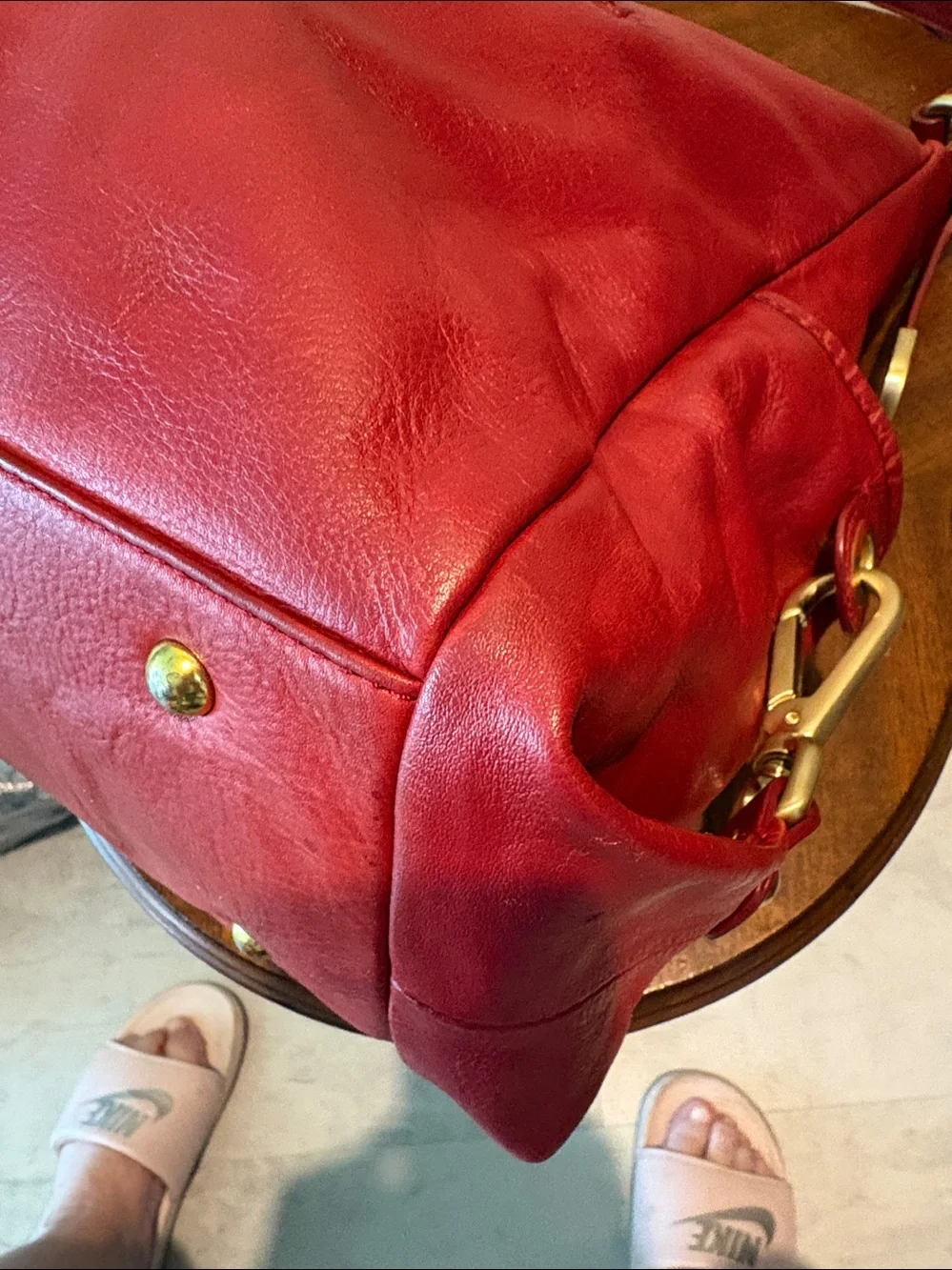 Perlina Hobo bag  shoulder bag leather autumn red  side & back pockets  brass ha